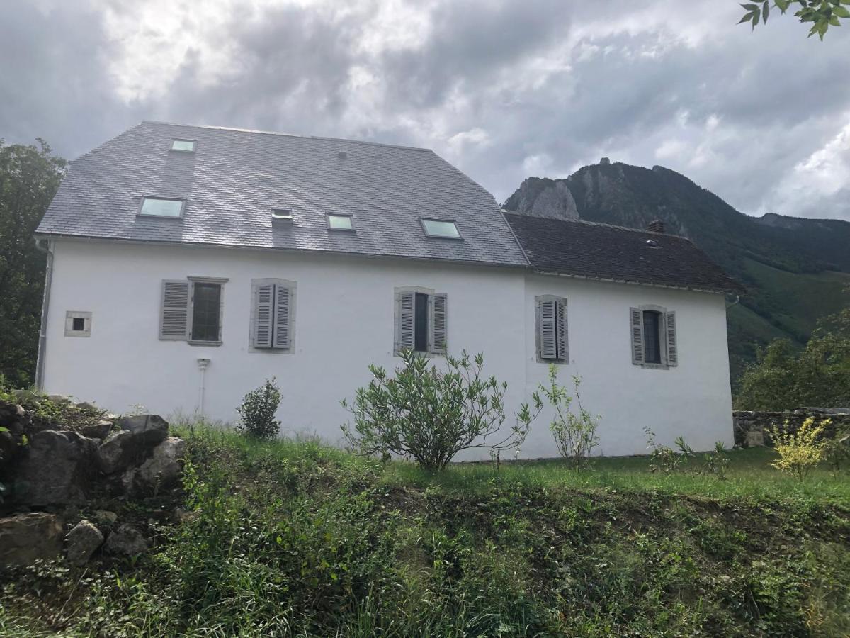 L 'Air D'Aspe Bed & Breakfast Accous Eksteriør bilde