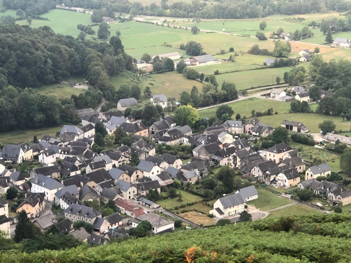 L 'Air D'Aspe Bed & Breakfast Accous Eksteriør bilde